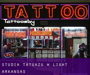 Studia tatuażu w Light (Arkansas)
