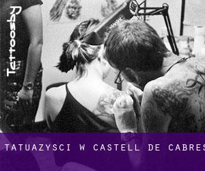 Tatuażyści w Castell de Cabres