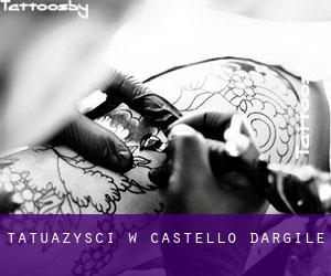 Tatuażyści w Castello d'Argile