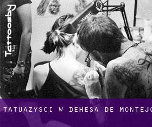 Tatuażyści w Dehesa de Montejo