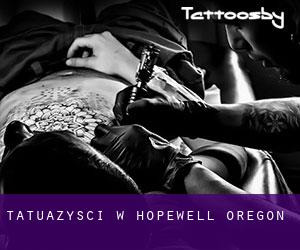 Tatuażyści w Hopewell (Oregon)
