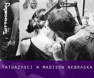 Tatuażyści w Madison (Nebraska)